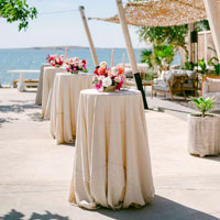 High table with linen
